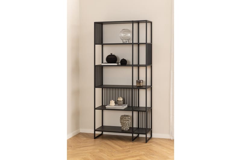 Saklani Bokhylla 85 cm - Svart - Products - Förvaring - Hylla - Bokhylla