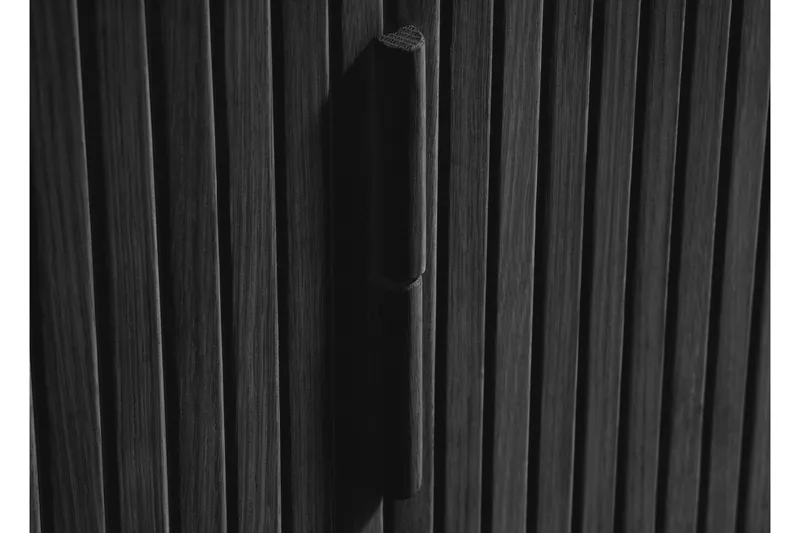 Ankur Highboard - Svart - Products - Förvaring - Skåp - Förvaringsskåp