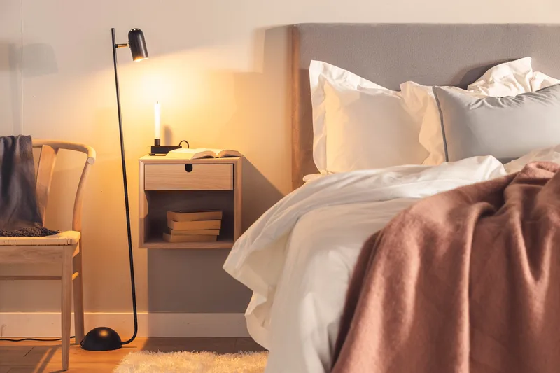 Century Sängbord 37 cm Hög med Förvaring Låda - Beige - Products - Möbler - Bord & matgrupp - Avlastningsbord & sidobord - Sängbord & nattduksbord