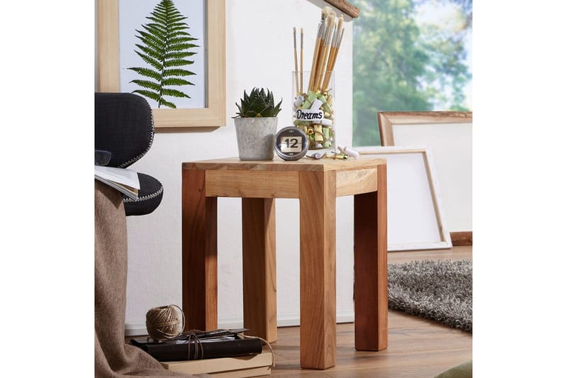 Sido bord Wohnling massivt trä 35x35cm med träben, lantlig stil Akacia - Akacia - Products - Möbler - Bord & matgrupp - Avlastningsbord & sidobord - Brickbord & småbord