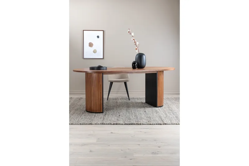 Bianca Matbord 200 cm Ovalt - Valnötsbrun - Products - Möbler - Bord & matgrupp - Matbord & köksbord