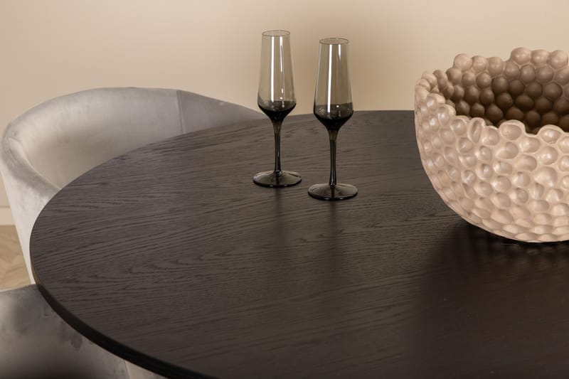 Bianca Matgrupp 110 cm Rund med 4 Berit stolar - Svart - Products - Möbler - Bord & matgrupp - Matgrupp