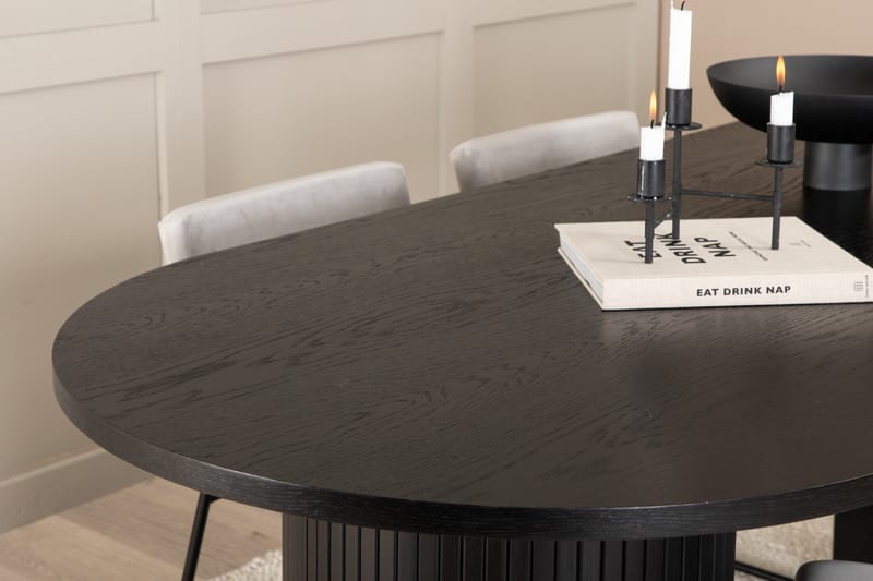Bianca Matgrupp 200 cm Oval med 4 Kenth stolar - Svart - Products - Möbler - Bord & matgrupp - Matgrupp