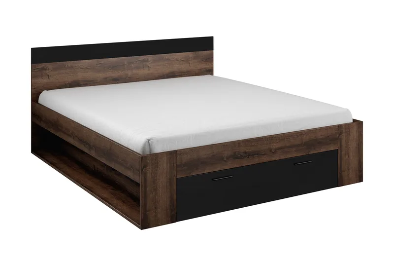 Joannie Ramsäng Trä, Trä