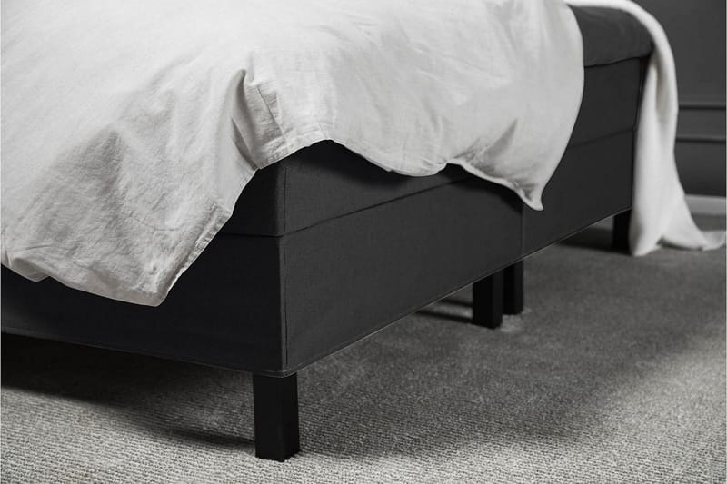 Lucky Komplett Sängpaket 180x200 Latex Slät Sänggavel - Nackkudde Stor Svart/Grå - Products - Möbler - Säng - Kontinentalsäng