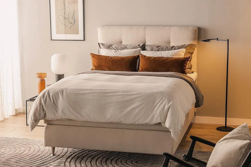 Oslo Lyx Kontinentalsäng 120x200 cm - Ljusbeige - Products - Möbler - Säng - Kontinentalsäng