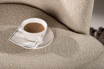 Lincoln Loungefåtölj - Beige - Products - Möbler - Fåtölj & stolar - Fåtölj