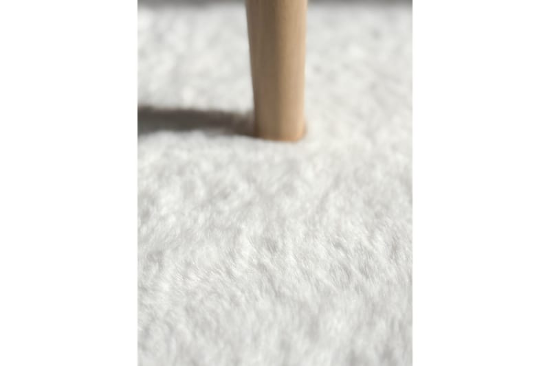 Heaven Ryamatta Vit rund 160 - Vit - Products - Textil & mattor - Matta - Modern matta - Ryamatta