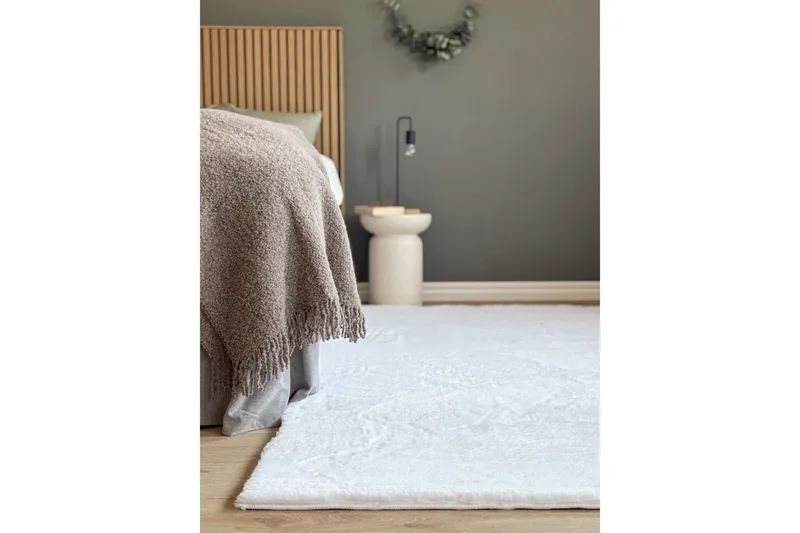 Ryamatta KM Home Heaven Ryamatta Vit 240x340 cm - Products - Textil & mattor - Matta - Modern matta - Ryamatta