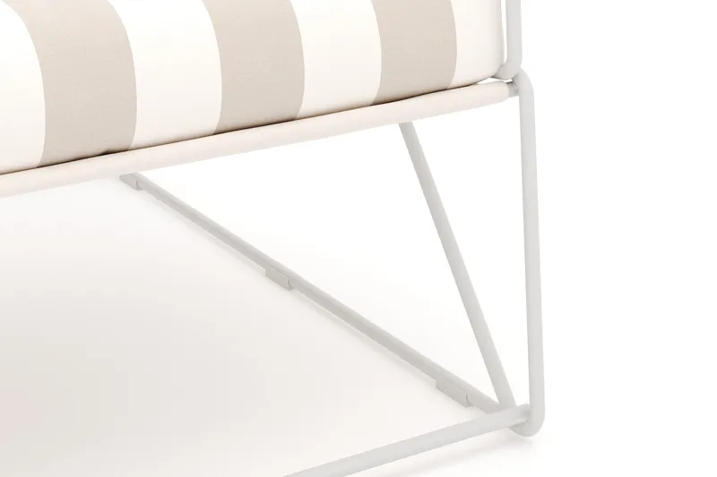 Usteryd loungefåtölj utomhus i järn med vattenavisande randig dyna - Beige / Vit - Products - Utemöbler & utemiljö - Loungemöbler - Loungestol utomhus