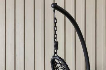 Edinburgh Hängstol Utomhus med Dyna - Svart - Products - Utemöbler & utemiljö - Utestol & trädgårdsstol - Hängfåtölj & hängstol utomhus