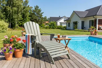 Landet Däckstol utomhus i akacia trä - Mörkgrön - Products - Utemöbler & utemiljö - Utestol & trädgårdsstol - Solstol - Däckstol